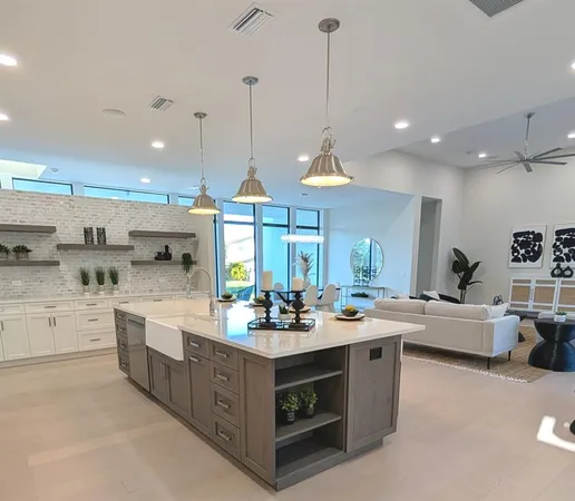 $2,549,000 | 2110 Michele Drive, Sarasota, FL 34231