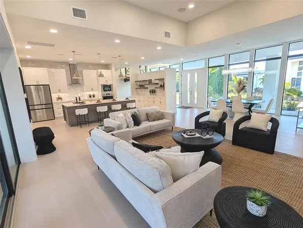 $2,549,000 | 2110 Michele Drive, Sarasota, FL 34231