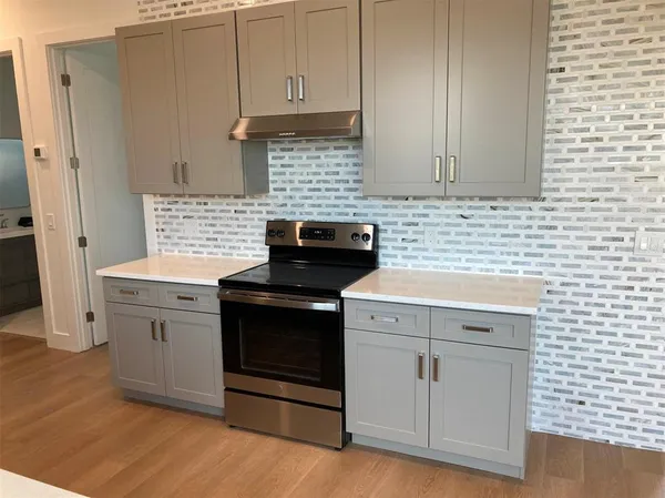 $2,549,000 | 2110 Michele Drive, Sarasota, FL 34231