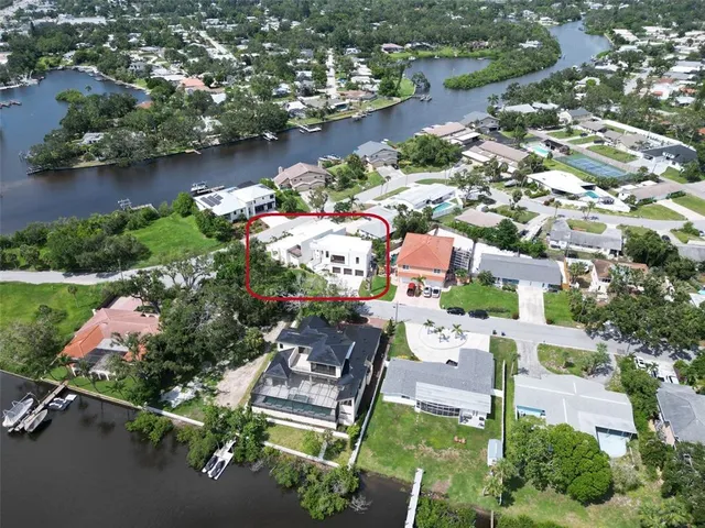 $2,690,000 | 2110 Michele Drive, Sarasota, FL 34231