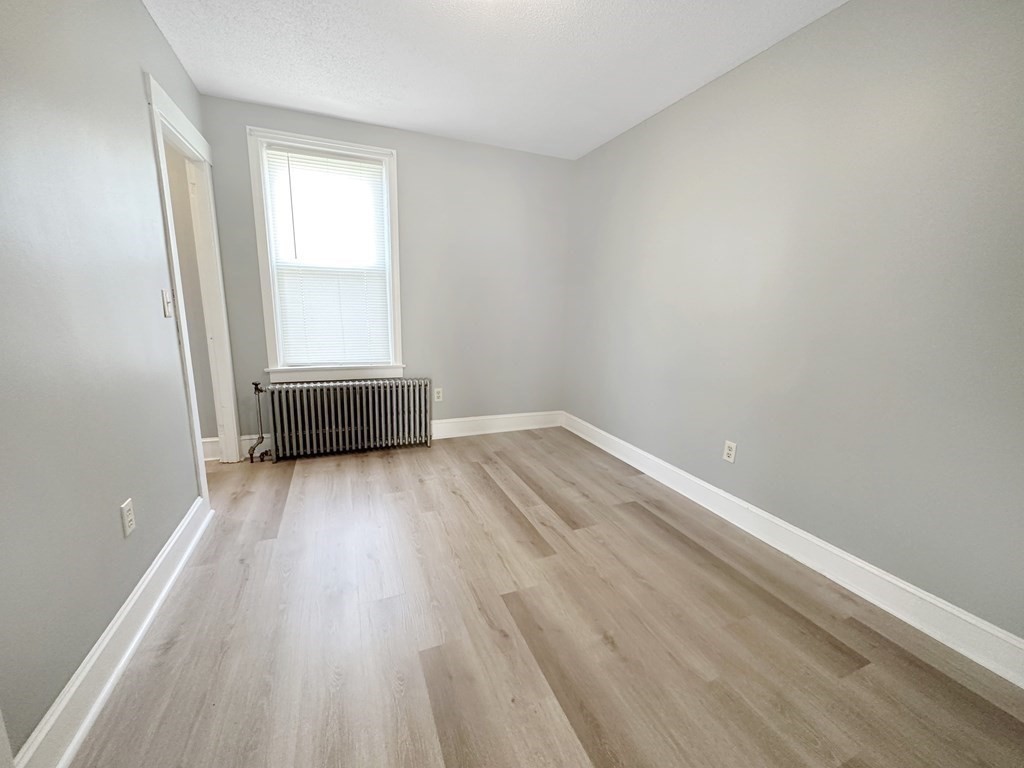 712-722 Eastern Avenue Fall River, MA 02723 - Photo 21 of 30