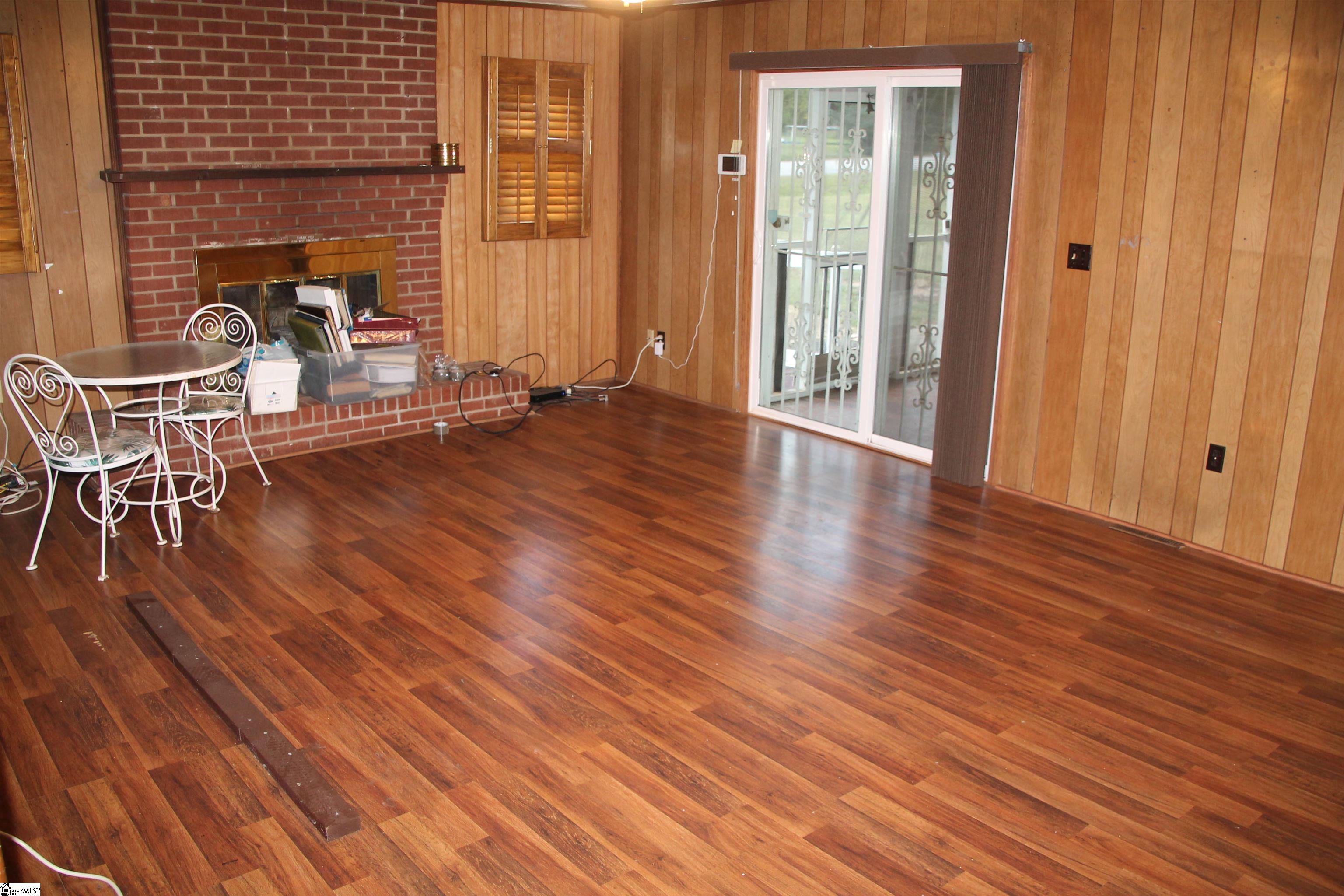 109 Riddle Street Laurens, SC 29360 - Photo 10 of 23 Gallery Image 10