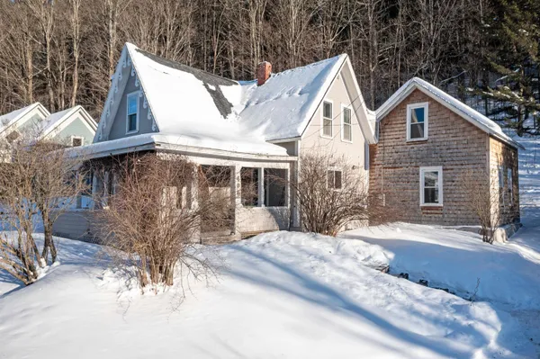 $825,000 | 406 Maple Street, Stowe, VT 05672