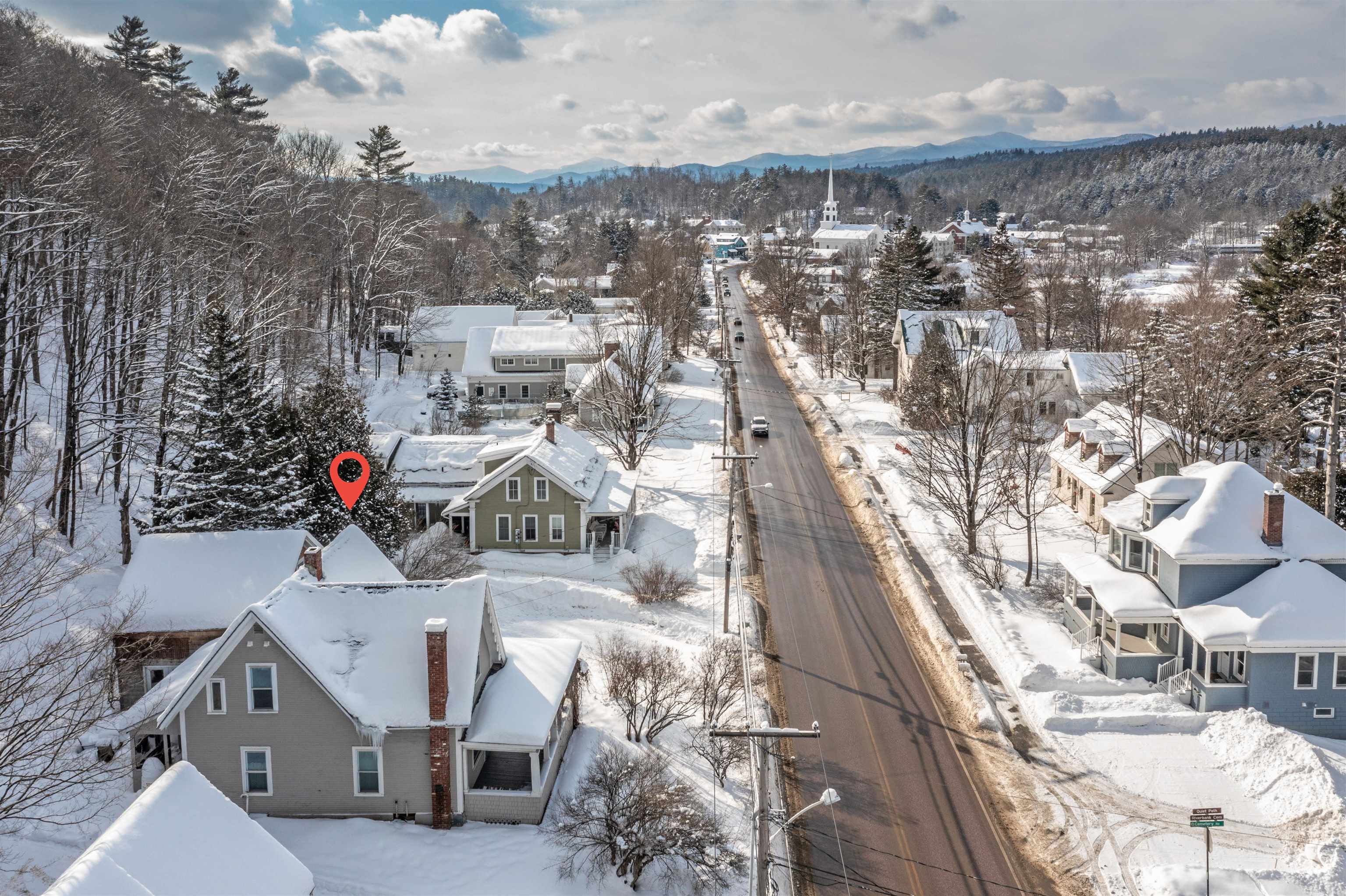 406 Maple Street Stowe, VT 05672 - Photo 3 of 26