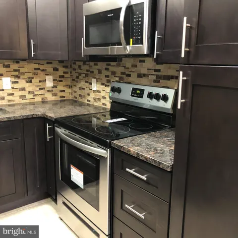 $2,300 | 711 Yardley Commons, Yardley, PA 19067