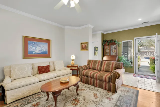 $380,000 | 6 Broughton Court, Bluffton, SC 29909