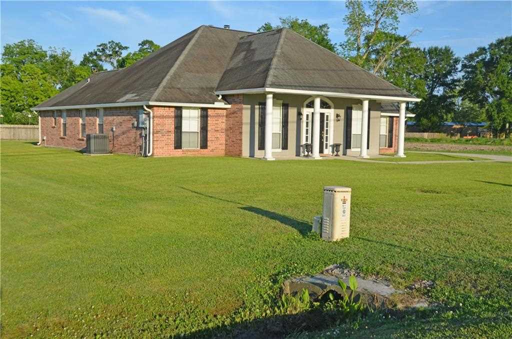 18092 River Road Montz, LA 70068 - Photo 5 of 35