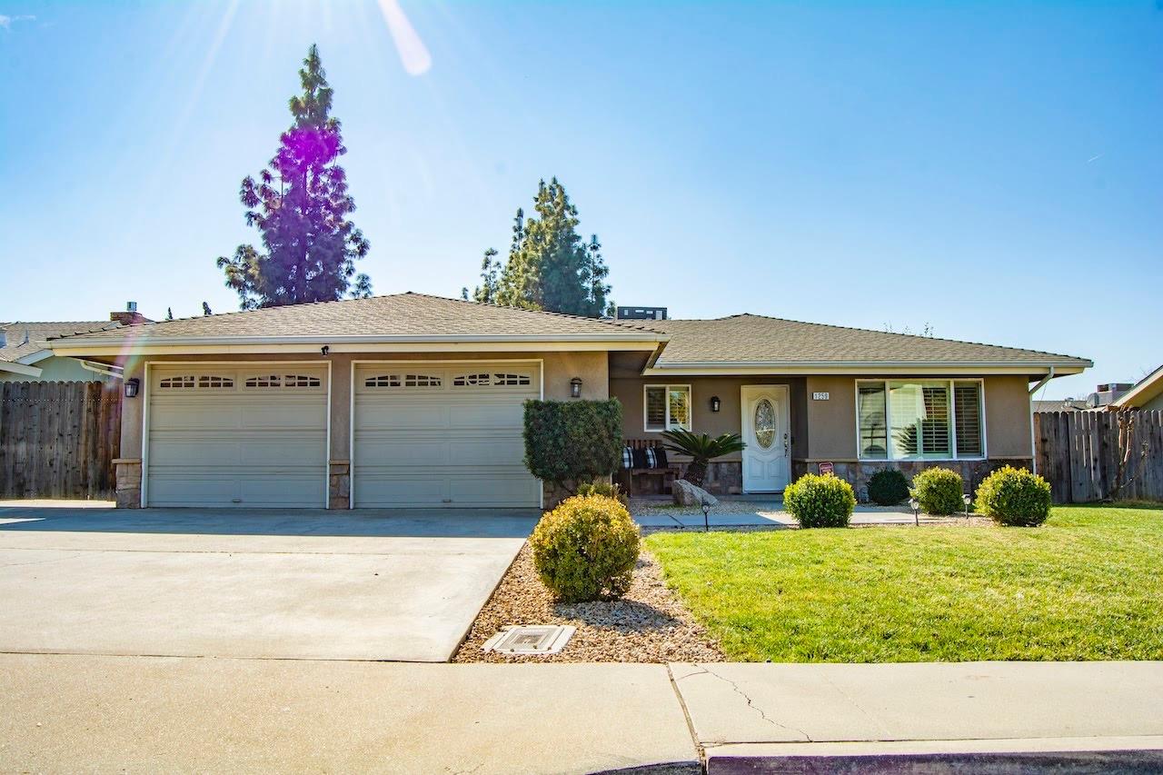 1259 West Eymann Avenue Reedley, CA 93654 - Photo 1 of 24 Gallery Image 1