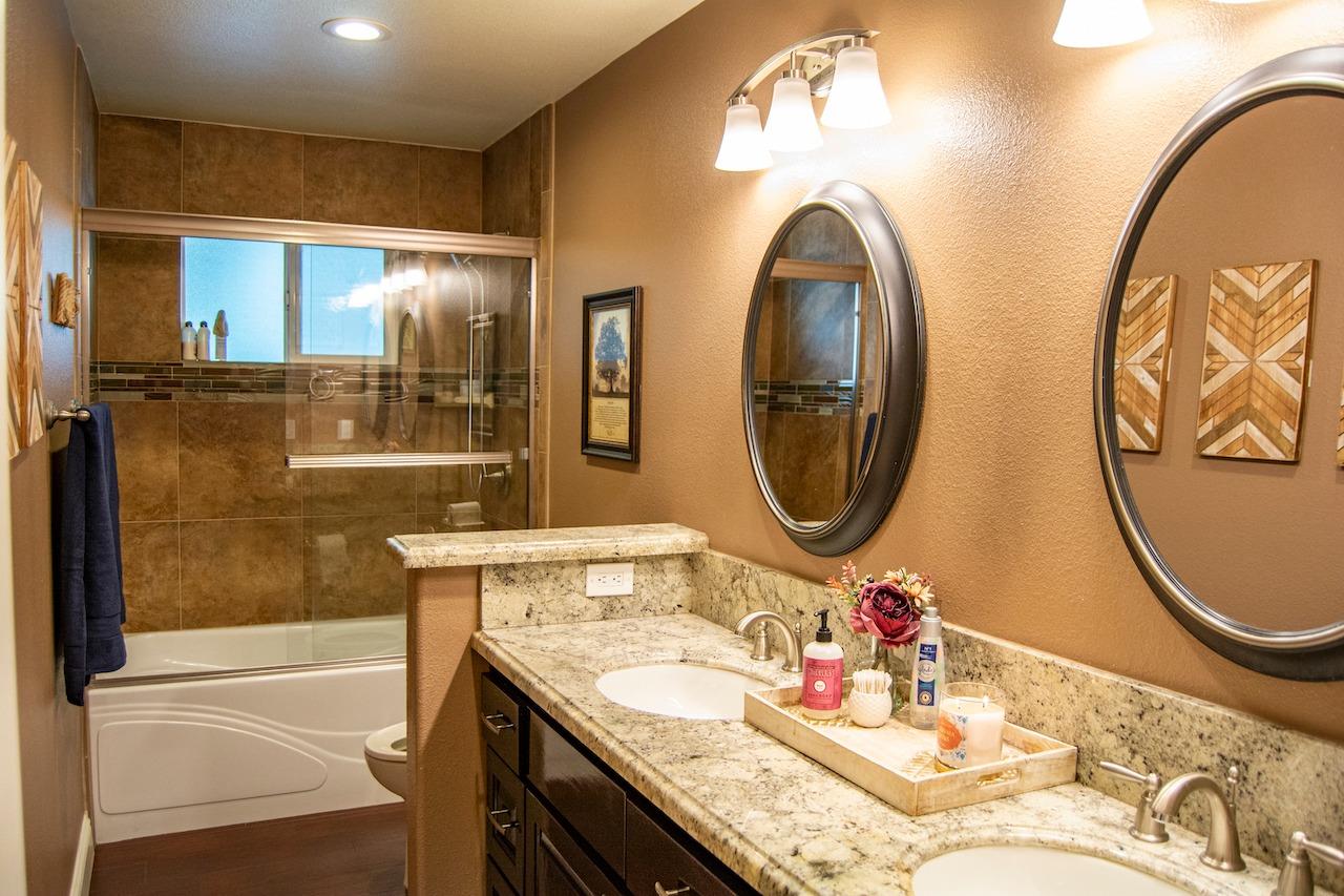 1259 West Eymann Avenue Reedley, CA 93654 - Photo 17 of 24 Gallery Image 17