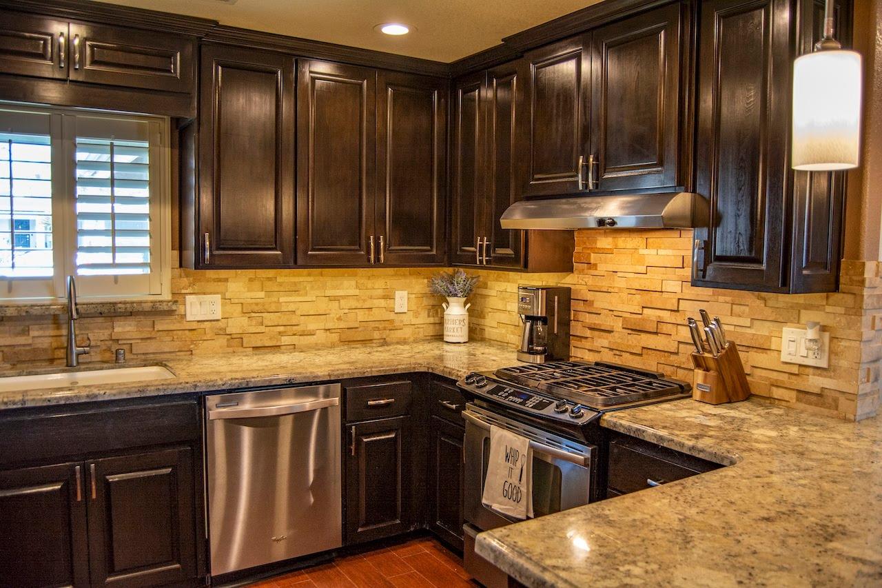 1259 West Eymann Avenue Reedley, CA 93654 - Photo 10 of 24 Gallery Image 10