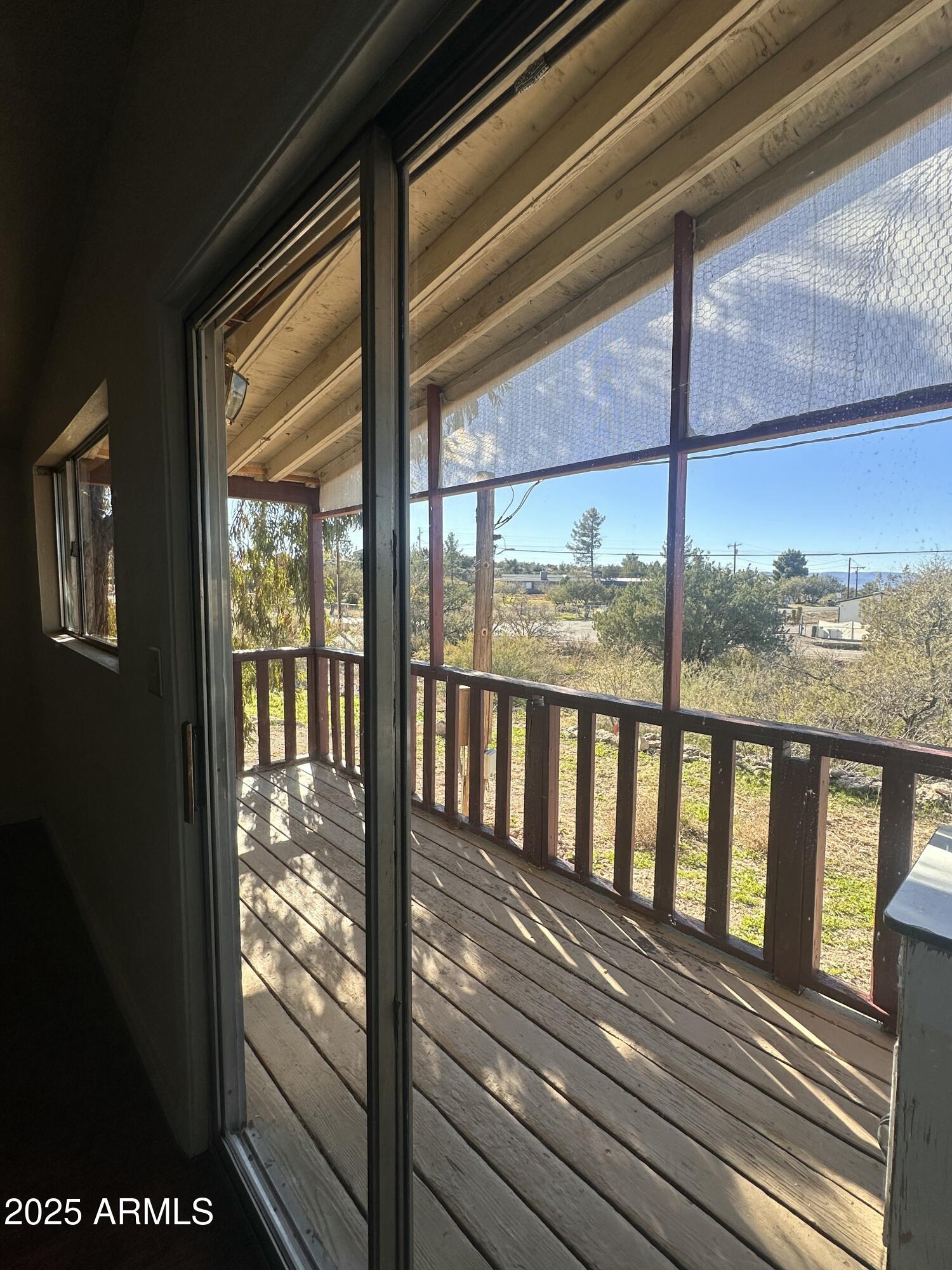 3280 East Maybe Manana Way Rimrock, AZ 86335 - Photo 10 of 16 Sleeping porch