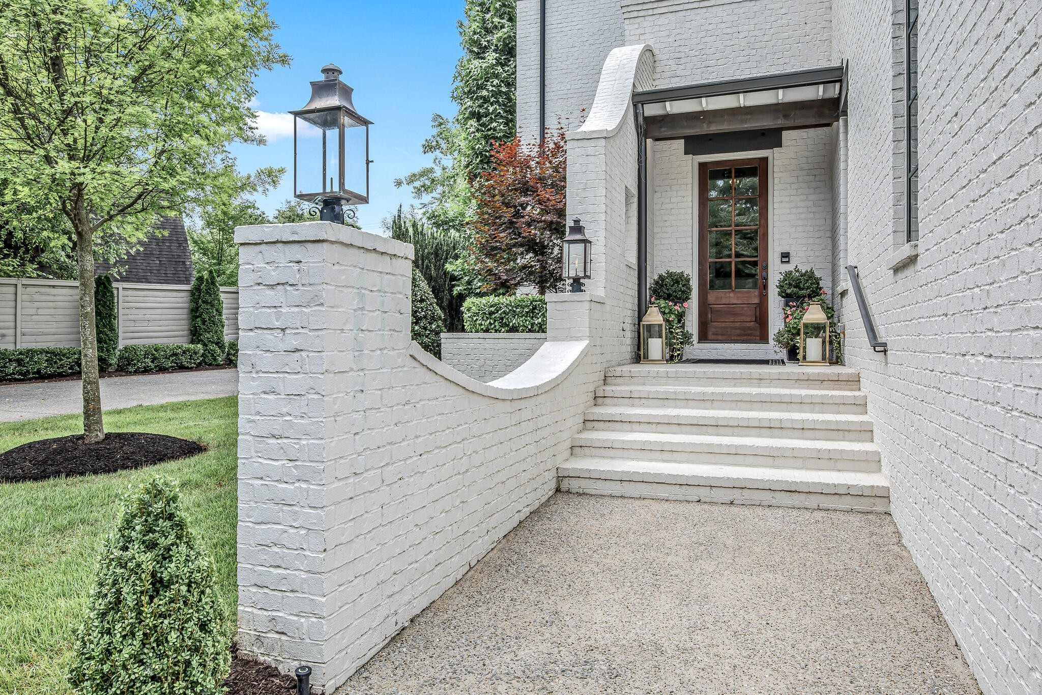 1132 Glenwood Avenue Nashville, TN 37204 - Photo 4 of 61 a view of a house with a yard