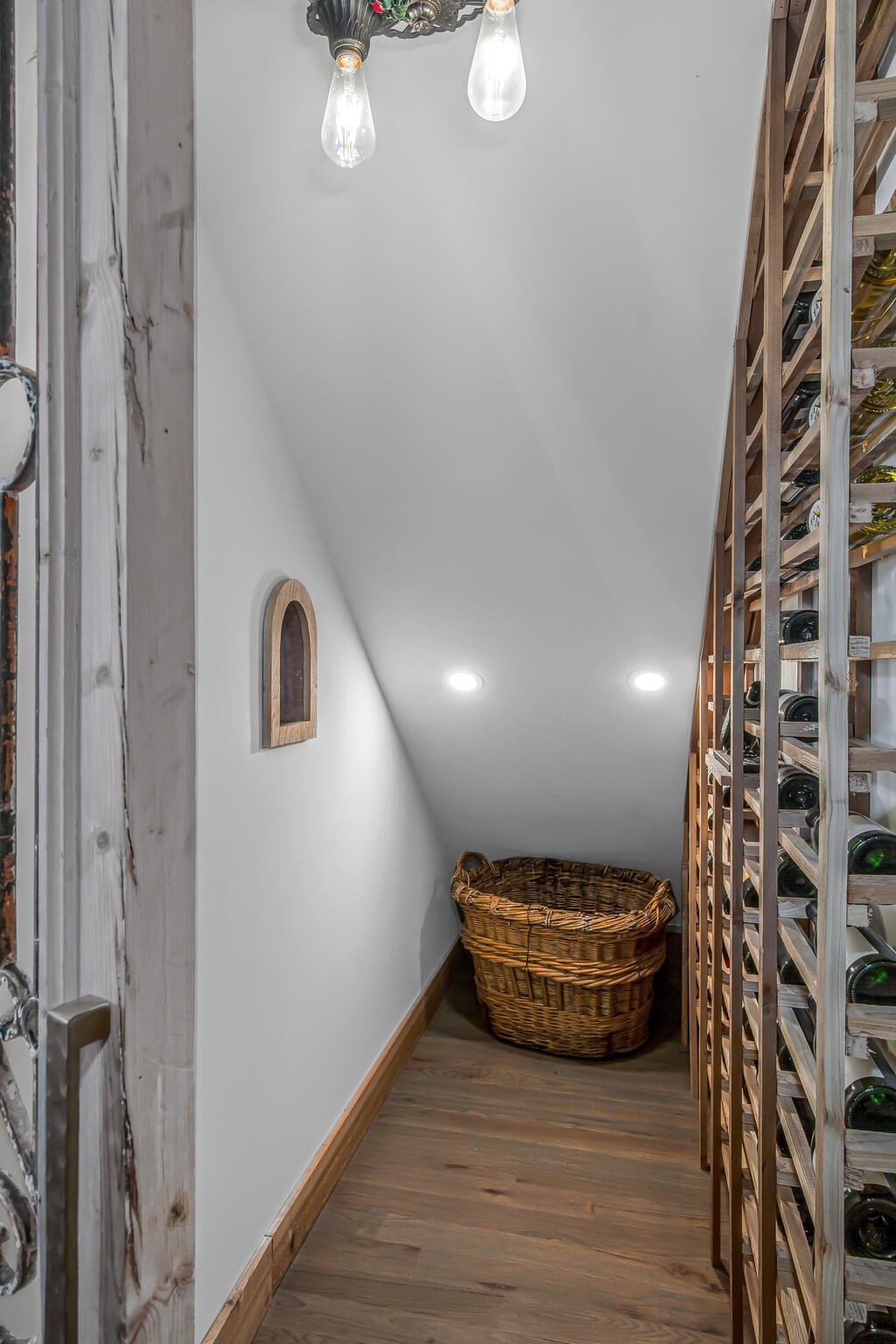 1132 Glenwood Avenue Nashville, TN 37204 - Photo 8 of 61 a view of livingroom with furniture