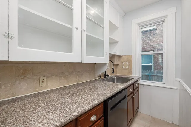 $2,250 | 5 Solar Street, Unit 1, Providence, RI 02903