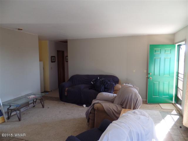 2213 Raven Road Show Low, AZ 85901 - Photo 8 of 12