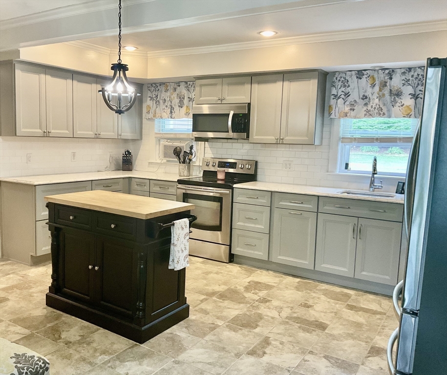 324 Forge Village Road Groton, MA 01450 - Photo 19 of 30