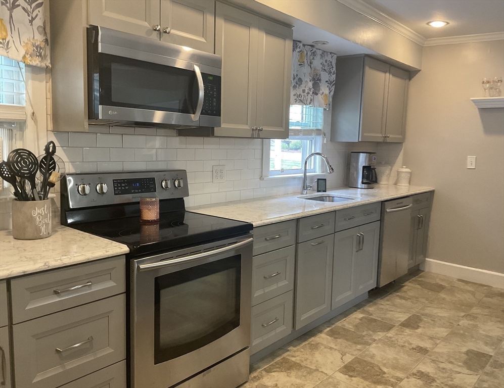 324 Forge Village Road Groton, MA 01450 - Photo 20 of 30