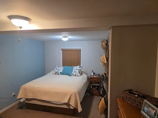 $164,900 | 8255 South 900 West, San Pierre, IN 46374