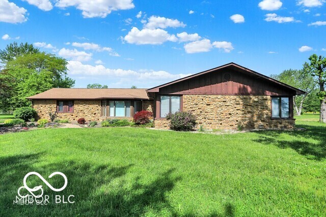 5272 Graham Road Whiteland, IN 46184 - Photo 1 of 43