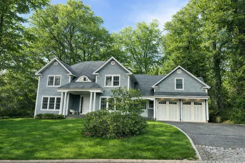 $1,750,000 | 214 Downing Avenue, Sea Cliff, NY 11579