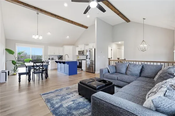 $384,900 | 20705 Copper Creek Drive, Peculiar, MO 64078