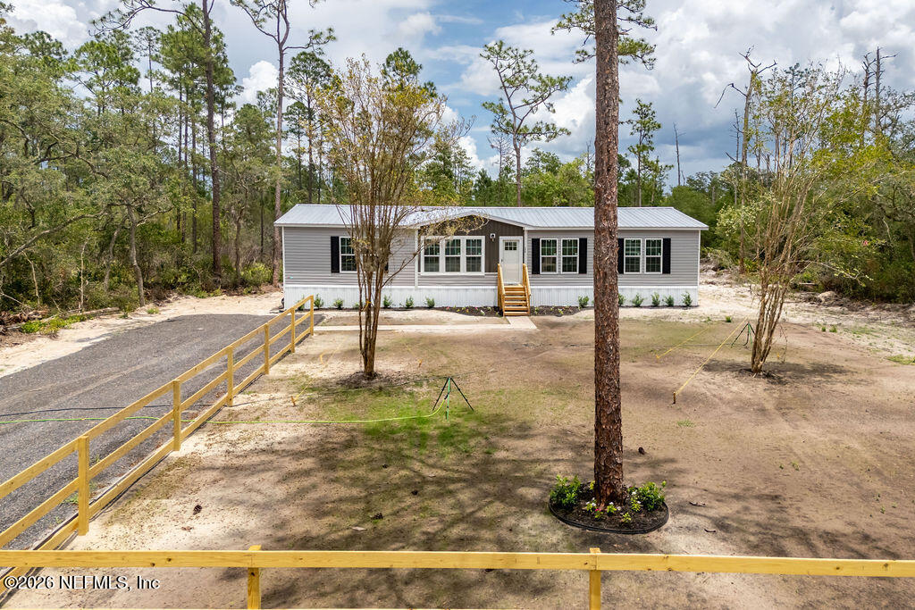 230 Redeye Rd