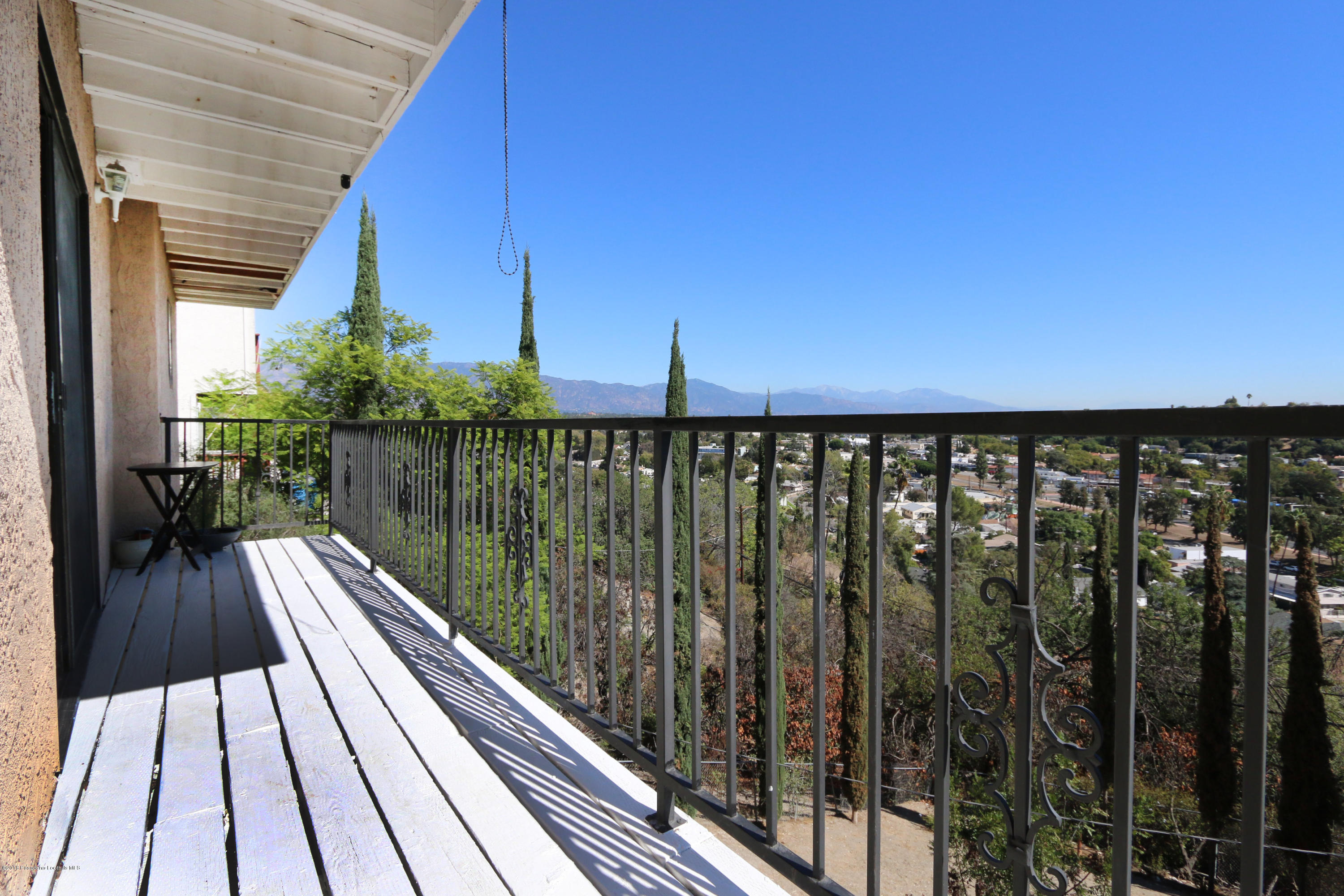 4142 Barrett Road Los Angeles, CA 90032 - Photo 8 of 31 IMG_0033