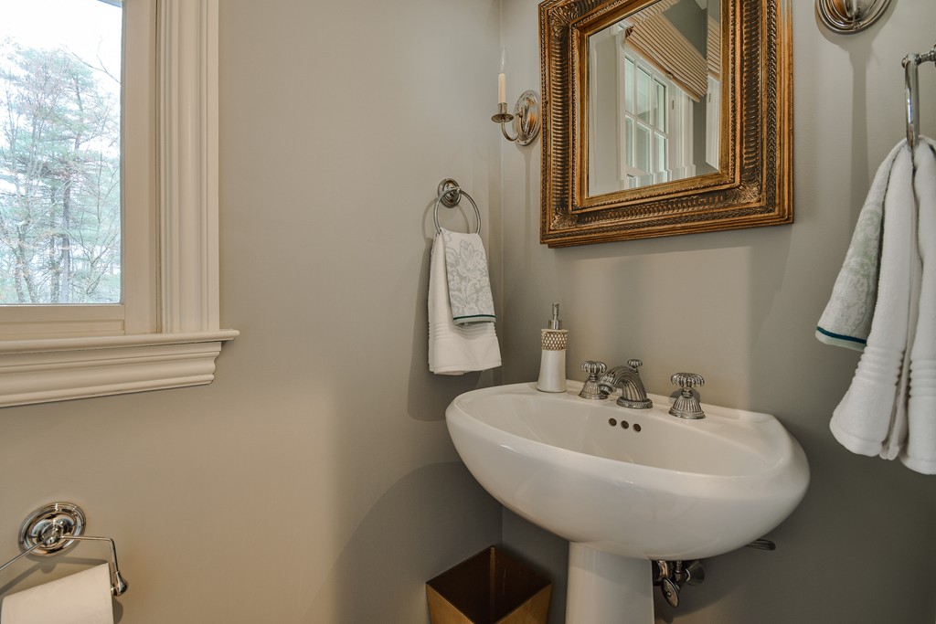 421 North Road Sudbury, MA 01776 - Photo 15 of 27 Gallery Image 15