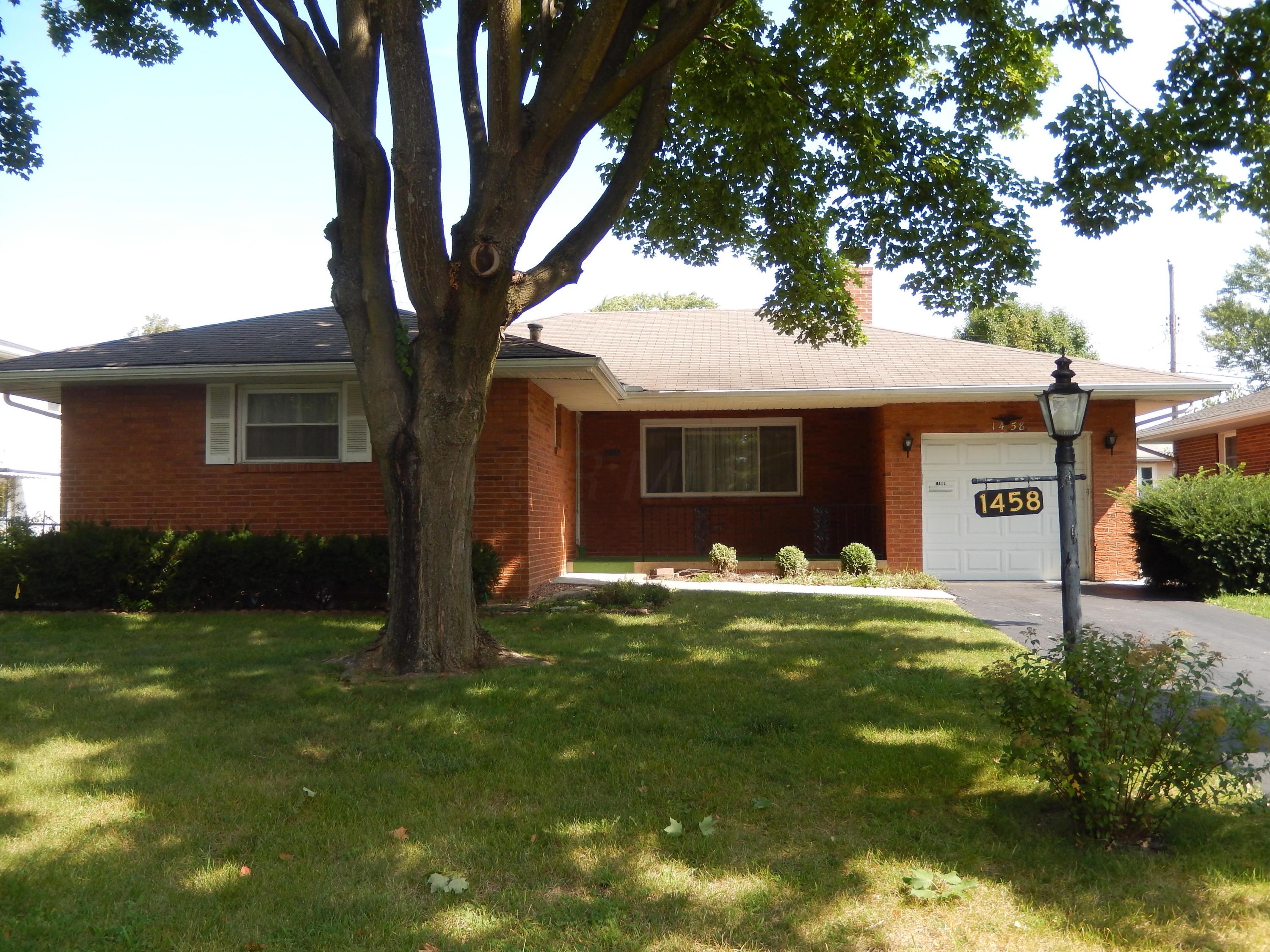 1458 Hedgewood Road Columbus, OH 43229 - Photo 2 of 37 Gallery Image 2