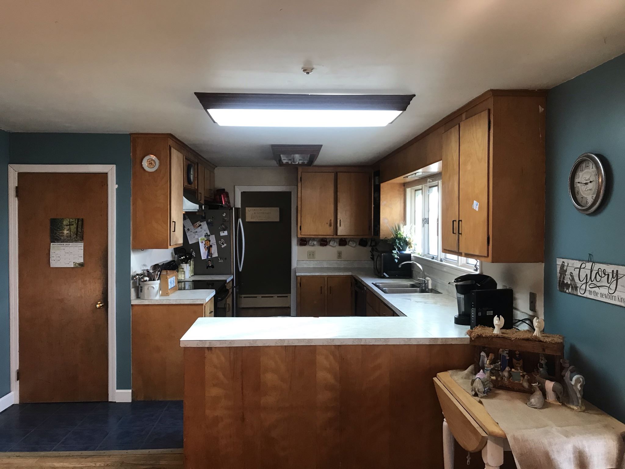 176 Shannon Road Salem, NH 03079 - Photo 4 of 24