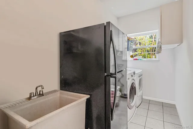 $999,999 | 7 Sara Court, Nesconset, NY 11767