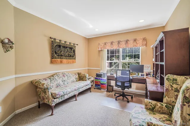 $999,999 | 7 Sara Court, Nesconset, NY 11767