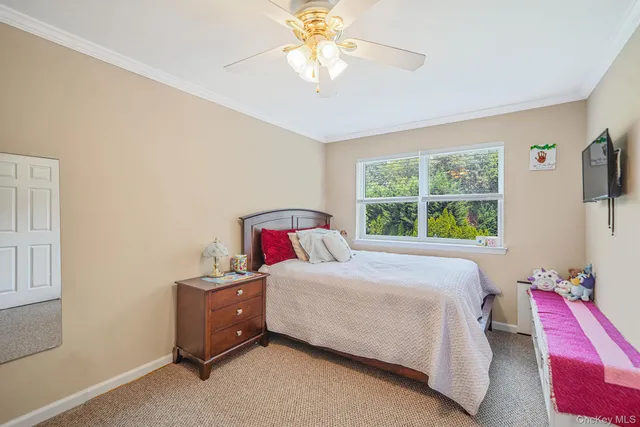 $999,999 | 7 Sara Court, Nesconset, NY 11767