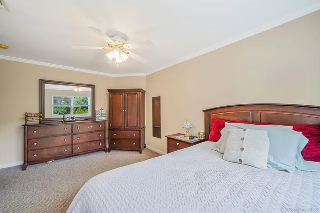 $999,999 | 7 Sara Court, Nesconset, NY 11767