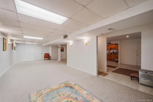 $999,999 | 7 Sara Court, Nesconset, NY 11767