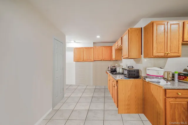 $999,999 | 7 Sara Court, Nesconset, NY 11767