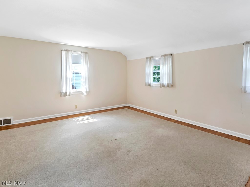1121 Brainard Road Lyndhurst, OH 44124 - Photo 13 of 21