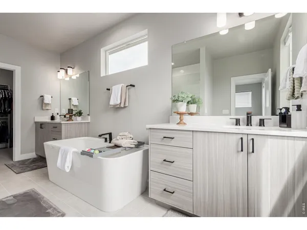 $610,000 | 2742 East 103rd Avenue, Thornton, CO 80229