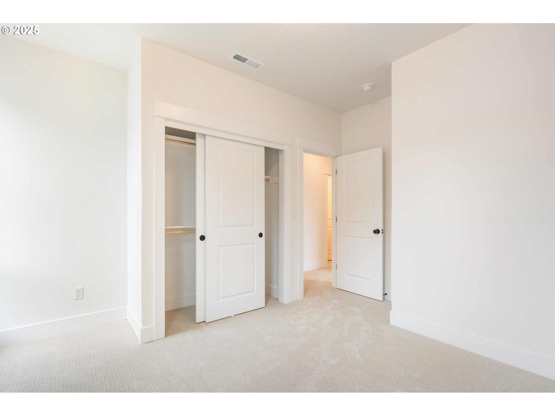 15701 Northwest Holman Way, Unit L 35 Portland, OR 97229 - Photo 19 of 36