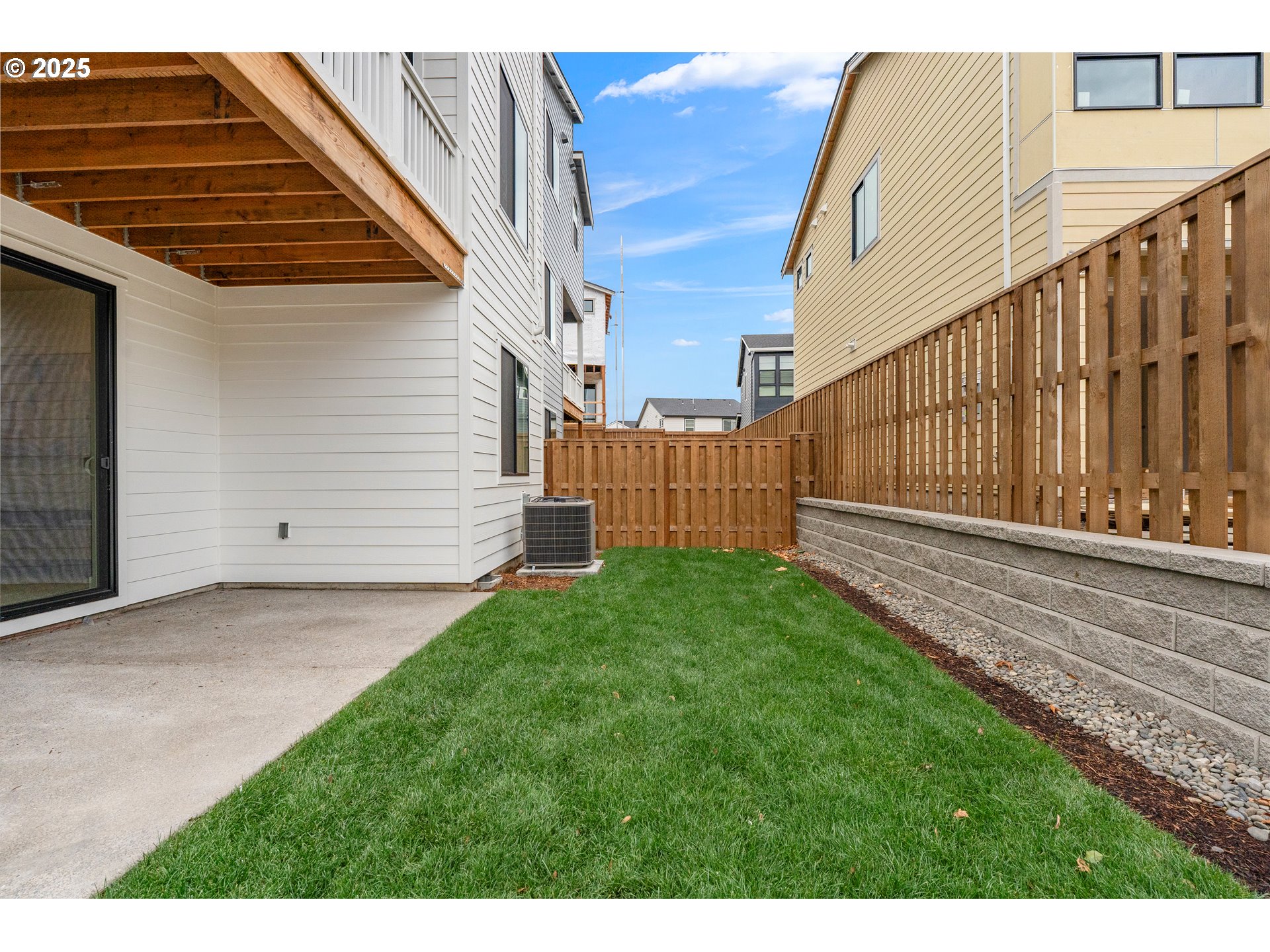 15701 Northwest Holman Way, Unit L 35 Portland, OR 97229 - Photo 25 of 36