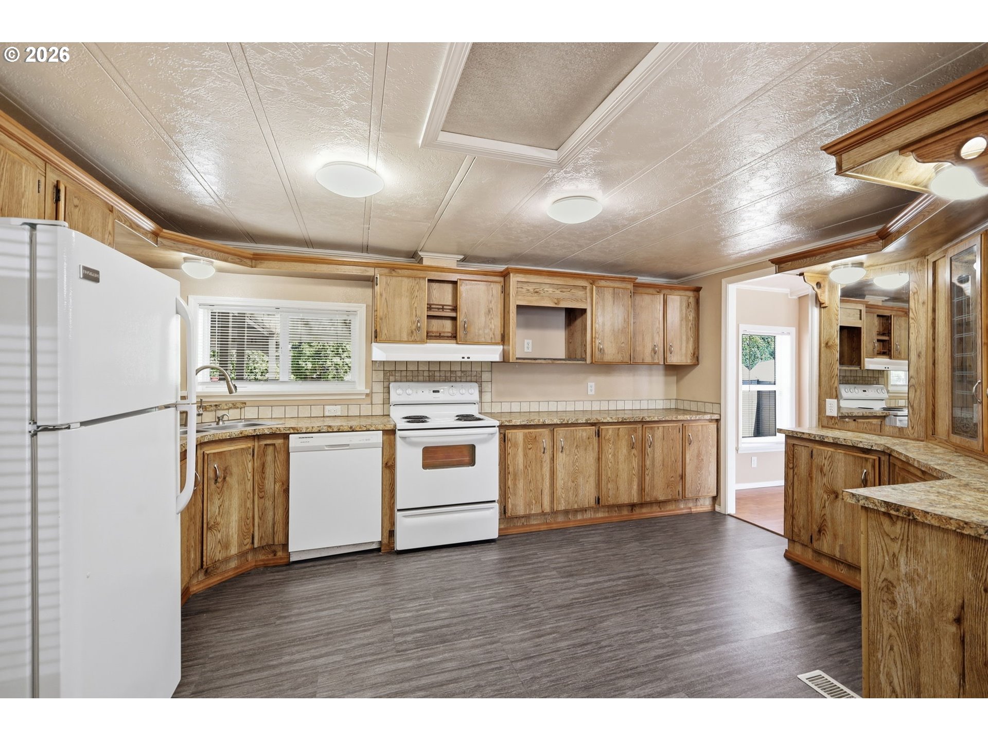 5660 Daisy Street, Unit 31 Springfield, OR 97478 - Photo 16 of 48 Gallery Image 16