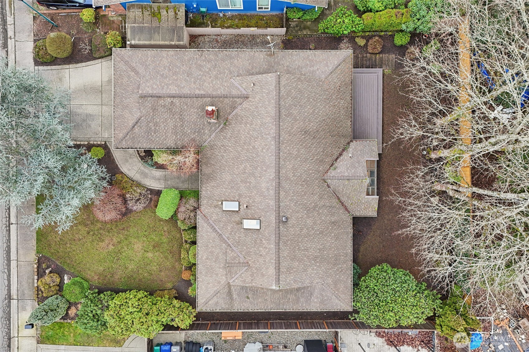 16535 147th Avenue Southeast Renton, WA 98058 - Photo 34 of 37 an aerial view of a house with a yard