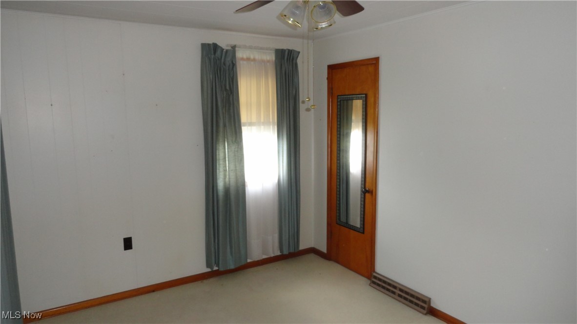 1788 Rolling Acres Road New Cumberland, WV 26047 - Photo 16 of 39