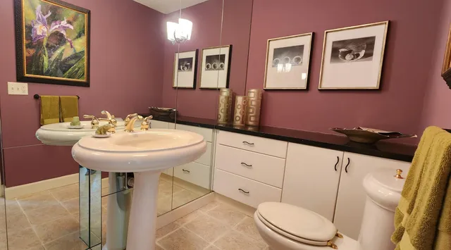 $985,000 | 3263 County Road 20, International Falls, MN 56649