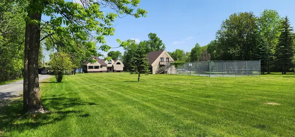 $985,000 | 3263 County Road 20, International Falls, MN 56649