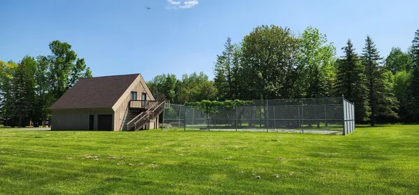 $985,000 | 3263 County Road 20, International Falls, MN 56649