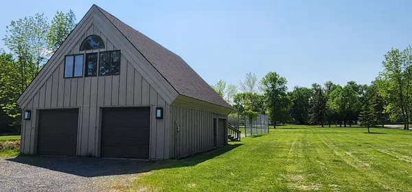 $985,000 | 3263 County Road 20, International Falls, MN 56649