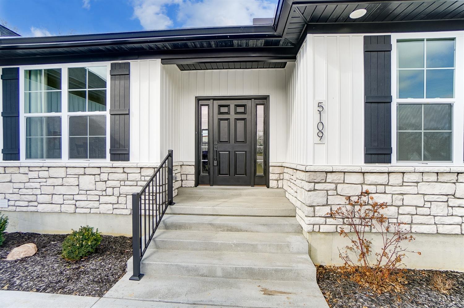 5109 Valley Ridge Road Cincinnati, OH 45247 - Photo 6 of 52 Gallery Image 6