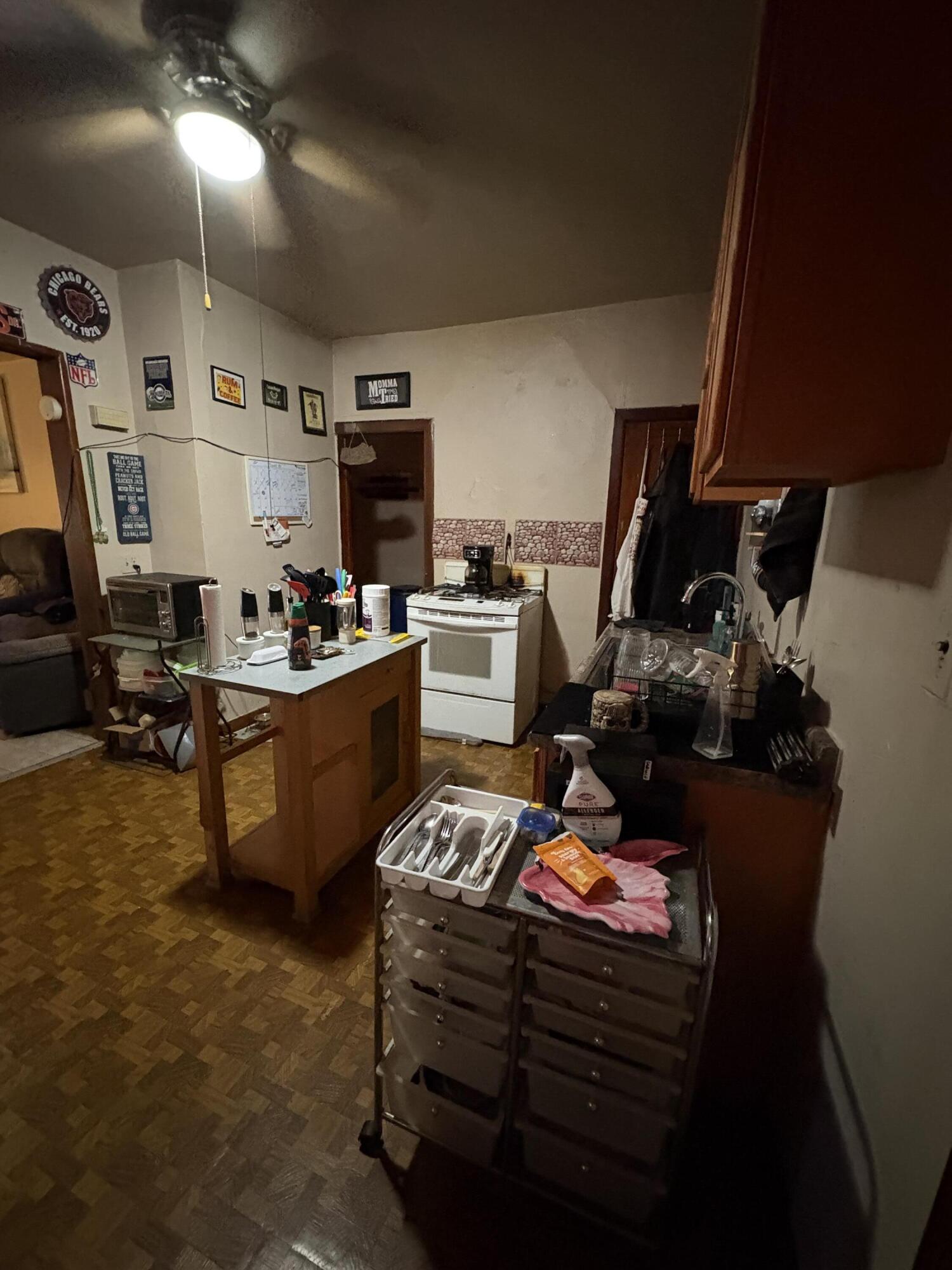 1522 South 15th Street Milwaukee, WI 53204 - Photo 17 of 53 duplex lower kitchen