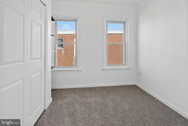 $2,200 | 11 Glenwood Avenue, Collingswood, NJ 08108